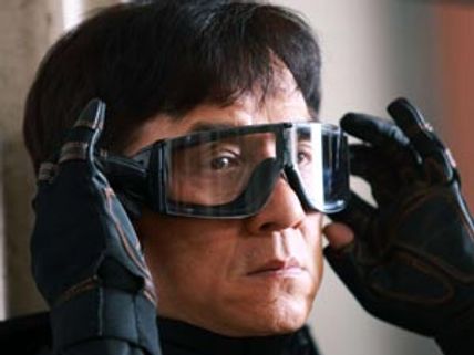 జాకీచాన్ ఫ్యాన్స్ కు సాడ్ న్యూస్