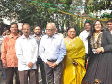 మాజీ హీరోయిన్ సరిత కుమారుడి తెరంగేట్రం