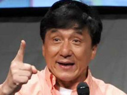 కోపంతో అమెరికాపై విరుచుకు పడ్డ జాకీ చాన్‌