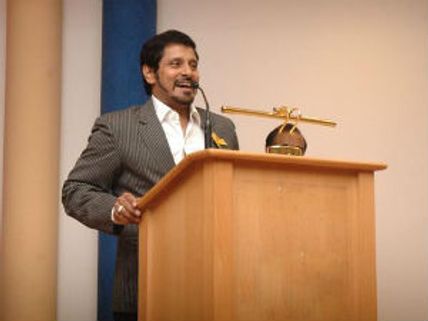 శంకర్, విక్రమ్ ల ‘ఐ’లేటెస్ట్ ఇన్ఫో  