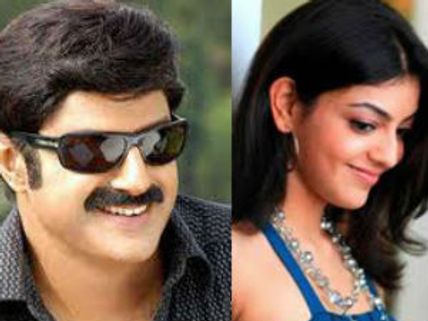 బాలకృష్ణకు జోడీగా..ఎన్టీఆర్ హీరోయిన్  ?