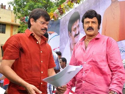 బోయపాటి చిత్రంలో బాలకృష్ణ పాత్రలు ఇవే