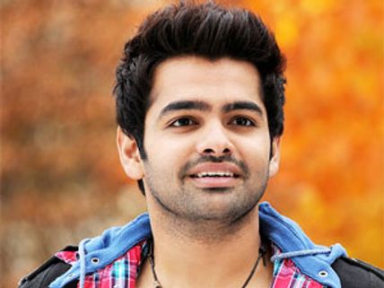 హీరో రామ్ సబ్జెక్ట్ మెగా కాంపౌండ్ లో...?