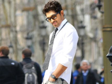 హాట్ టాపిక్ :అల్లు అర్జున్ ఓ సీన్ డైరక్ట్ చేసాడు