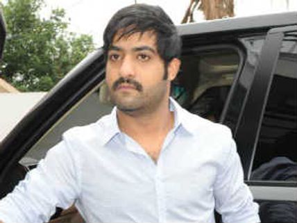 25వ సినిమా కోసం జూ ఎన్టీఆర్ స్పెషల్ ప్లాన్?