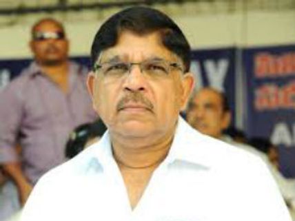 అల్లు అరవింద్  వద్దన్నాడనే కట్ చేసారు