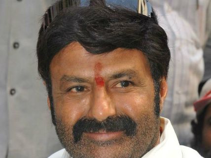 హాట్ టాపిక్ :'గాడ్సే ' గా  బాలకృష్ణ  