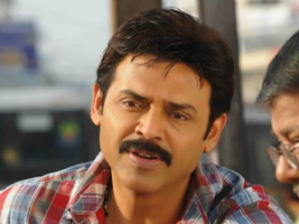   వెంకీ  'దృశ్యమ్‌' రీమేక్ కి ఘోస్ట్ డైరక్షన్