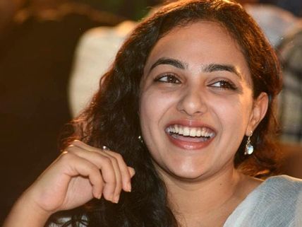  నిత్యామీనన్ ని కూడా లాక్కెళ్లిపోతోంది