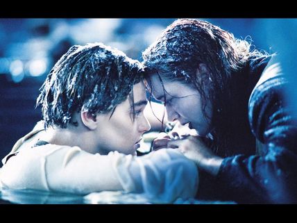 టాప్ 5: అత్యథిక కలెక్షన్స్ సాధించిన  చిత్రాలు(ఫొటో ఫీచర్)  