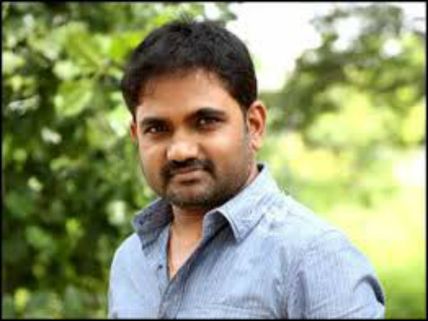   సీన్ రివర్స్....మారుతికి హ్యాండ్?