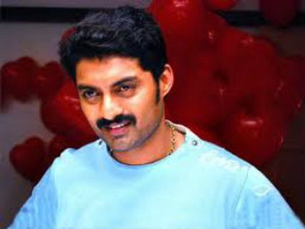 తనకు ఫ్లాఫ్స్ ఇచ్చిన డైరక్టర్ తోనే మళ్ళీ  