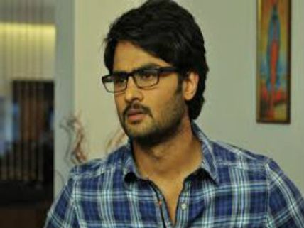   టైటిల్ లోనే మరీ అంత వెనక్కి వెళ్లిపోతే ఎలా?