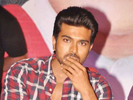చిరంజీవి  చిత్రం రీమేక్ లో రామ్ చరణ్ 