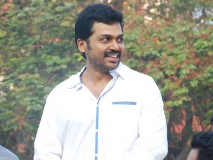 హీరోకి ఫుడ్ పాయిజనింగ్...ఫ్యాన్స్ కు టెన్షన్