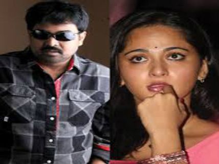 అనుష్కతో ఆ దర్శకుడి ప్రేమాయణం, బలమైన సాక్ష్యాలు?