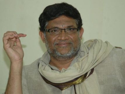 తణికెళ్ల  భరణి తదుపరి చిత్రం హీరో, టైటిల్