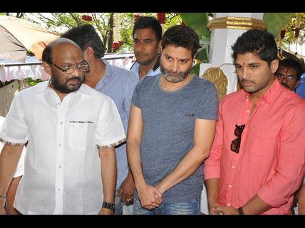 తెలుసా : అల్లు అర్జున్-త్రివిక్రమ్ సినిమలో స్పెషల్ ఎట్రాక్షన్