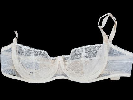 మార్లిన్ మన్రో...బ్రా, ఇతర వస్తువులు వేలం