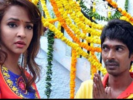 మంచు లక్ష్మిపై సెటైర్లు?.. అతని పనైపోయినట్లే!