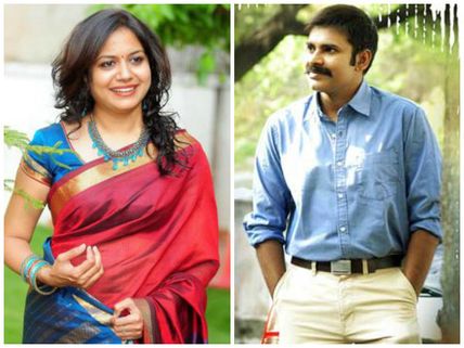 పవన్ కళ్యాణ్.... పిన్ని పాత్రలో హాట్ సింగర్ సునీత?