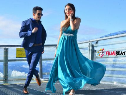 లాక్ చేసారు: ‘అఖిల్’ రిలీజ్ ఆ పండుగకే...