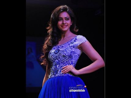 టెస్ట్ చేసి ఓకే అనుకుంటే రకుల్ ప్రీతి తోనే...