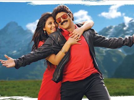 99 వెహికల్స్ తో బాలయ్య ఫ్యాన్స్ 