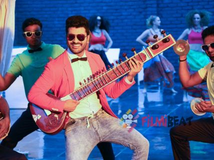 సేఫ్ జోన్లో ‘ఎక్స్ ప్రెస్ రాజా’...బడ్జెట్, కలెక్షన్ వివాలు
