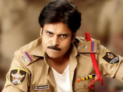 గాయపడ్డారా? పవన్ కళ్యాణ్ సింగపూర్ ట్రిప్ అందుకేనా?