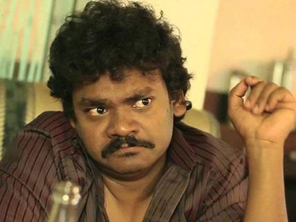 షకలక శంకర్ ఆ రోజు  కనపడలేదే? మీడియా ధైర్యం చేయలేదు