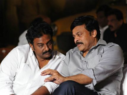 చిరుకోసం వినాయక్ కొత్త కండిషన్ : ఇప్పుడు సాధ్యమయ్యేనా..? 