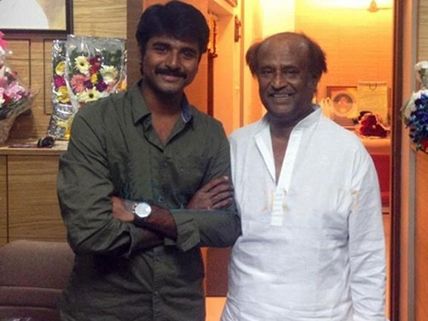 యంగ్ హీరోకు సూపర్‌ స్టార్‌ ఫోన్‌ చేశారు! ఫుల్ హ్యాపీ