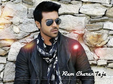 అక్కడ టాక్ సినిమాని దెబ్బకొడుతోందని గమనించిన రామ్ చరణ్, జాగ్రత్తలు 