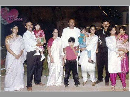 వెంకటేష్ ఇల్లు మారాడు: రామానాయుడు ఫ్యామిలీపై రూమర్స్!