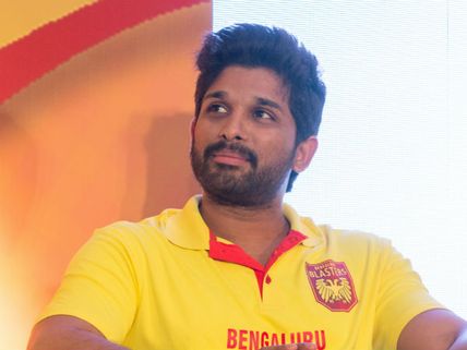 మెగా పవర్‌కు అల్లు అర్జున్ దూరం..  సొంత కుంపటికి ఏర్పాట్లు