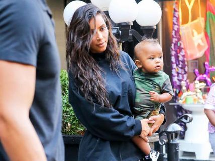 ప్రాణాలకు ముప్పే,  అయినా సరే మూడో భర్త తో  మూడో బిడ్డకోసం నటి తాపత్రయం 