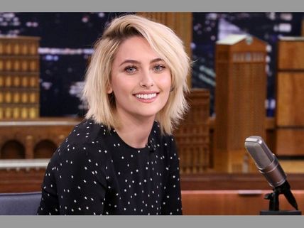 మైఖేల్ జాక్సేన్ కూతురు మూవీ, బాలీవుడ్‌తో లింకు...