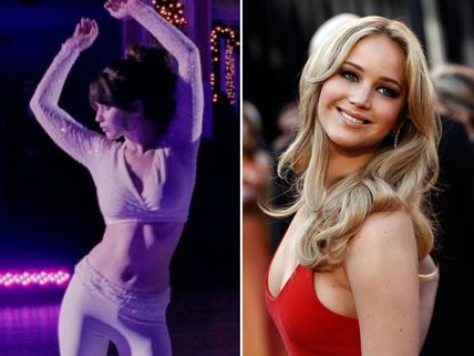 తాగిన మత్తులో....  స్టార్ హీరోయిన్ జాకెట్ విప్పేసి డాన్స్! (వీడియో)