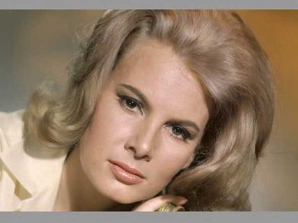 వరుస విషాదాలు: మొన్న మూర్, నిన్న దాసరి.... ఇపుడు మరో స్టార్ అస్తమయం!