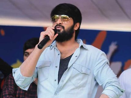 ఇన్‌సైడ్ టాక్..: 'ఛలో' డైరెక్టర్ అసంతృప్తి; నాగశౌర్య 'డబుల్ గేమ్' వద్దన్నాడట.. 