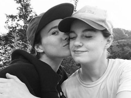 షాకింగ్: ఆ ఇద్దరు హీరోయిన్లు లెస్బియన్లు, పెళ్లితో సంచలనం!