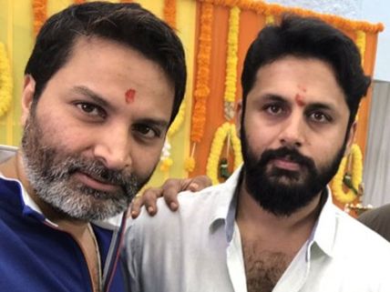 ప్లాప్ ఎఫెక్ట్: త్రివిక్రమ్‌ పేరు లేపేసిన వైనం, నితిన్ చర్యపై ఫ్యాన్స్ షాక్!