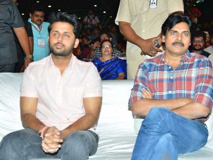 పవన్ కల్యాణ్‌ను ఎన్నడూ వాడుకోలేదు.. త్రివిక్రమ్ అందుకే రాలేదు.. నితిన్