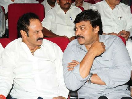 సైరా షూటింగ్ స్పాట్‌లో బాలయ్య.. అందరికి ఆశ్చర్యం!