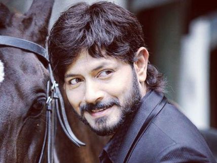 కౌశల్‌ని విలన్‌గా మార్చే ప్రయత్నం.. ఏకంగా బాలయ్యతోనే!