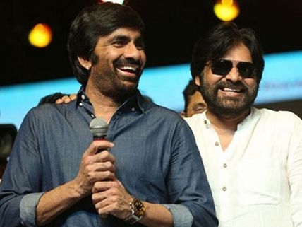 పవన్ కల్యాణే కాదు.. ఆ సినిమాని రవితేజ కూడా పక్కన పెట్టేశాడు, దసరాకి కొత్తగా! 