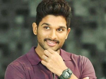 అల్లు అర్జున్ వెయింటింగ్ అందుకేనా? ‘అరవింద సమేత’ తర్వాత నిర్ణయం...