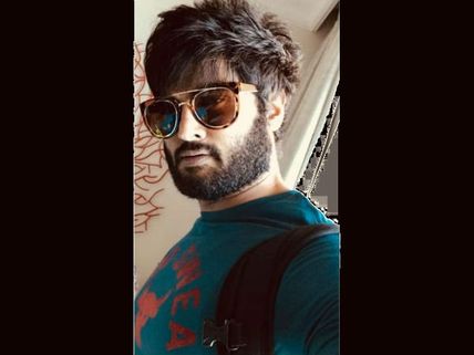 సుధీర్ బాబు షాకింగ్ న్యూ లుక్.. గడ్డం, హెయిర్ స్టైల్ అదిరింది!