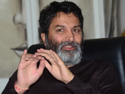 నా సినిమాలు చూసుకొంటే.. అప్పుడప్పుడు నాకే సిగ్గేస్తుంటుంది.. త్రివిక్రమ్